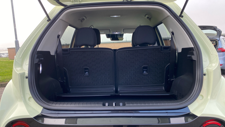 Hyundai INSTER 85kW 02 49kWh 5dr Auto Electric Hatchback